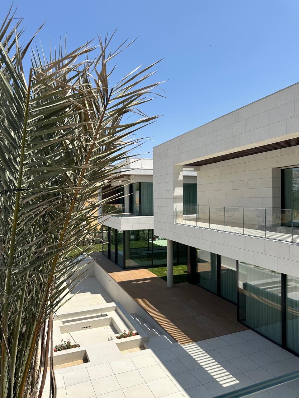 PHOTO 2025 06 09 12 57 19 2 Grande